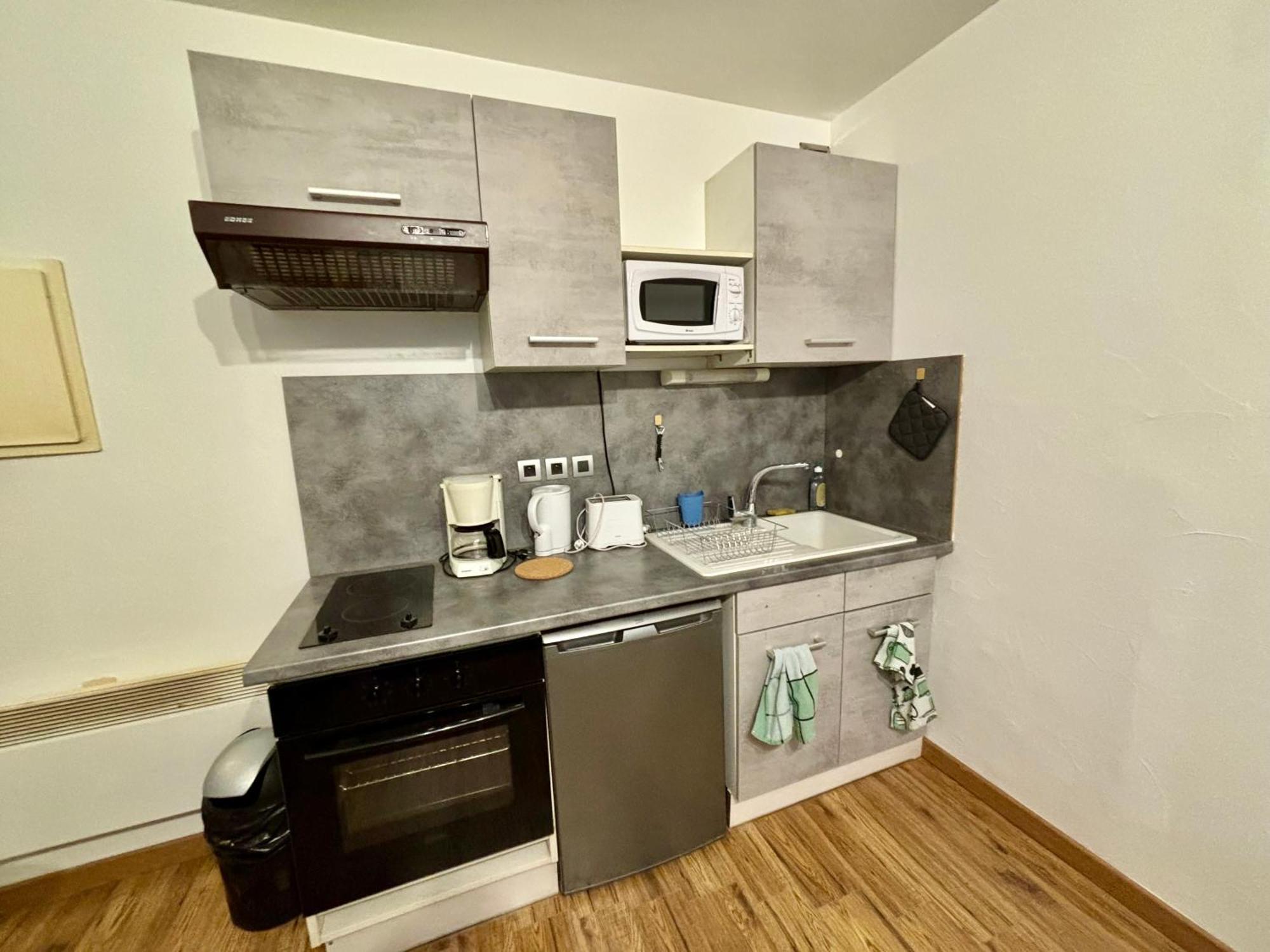 Studio - Baignoire - Pret De Vtt - Lave Linge Le Puy-en-Velay Exterior foto